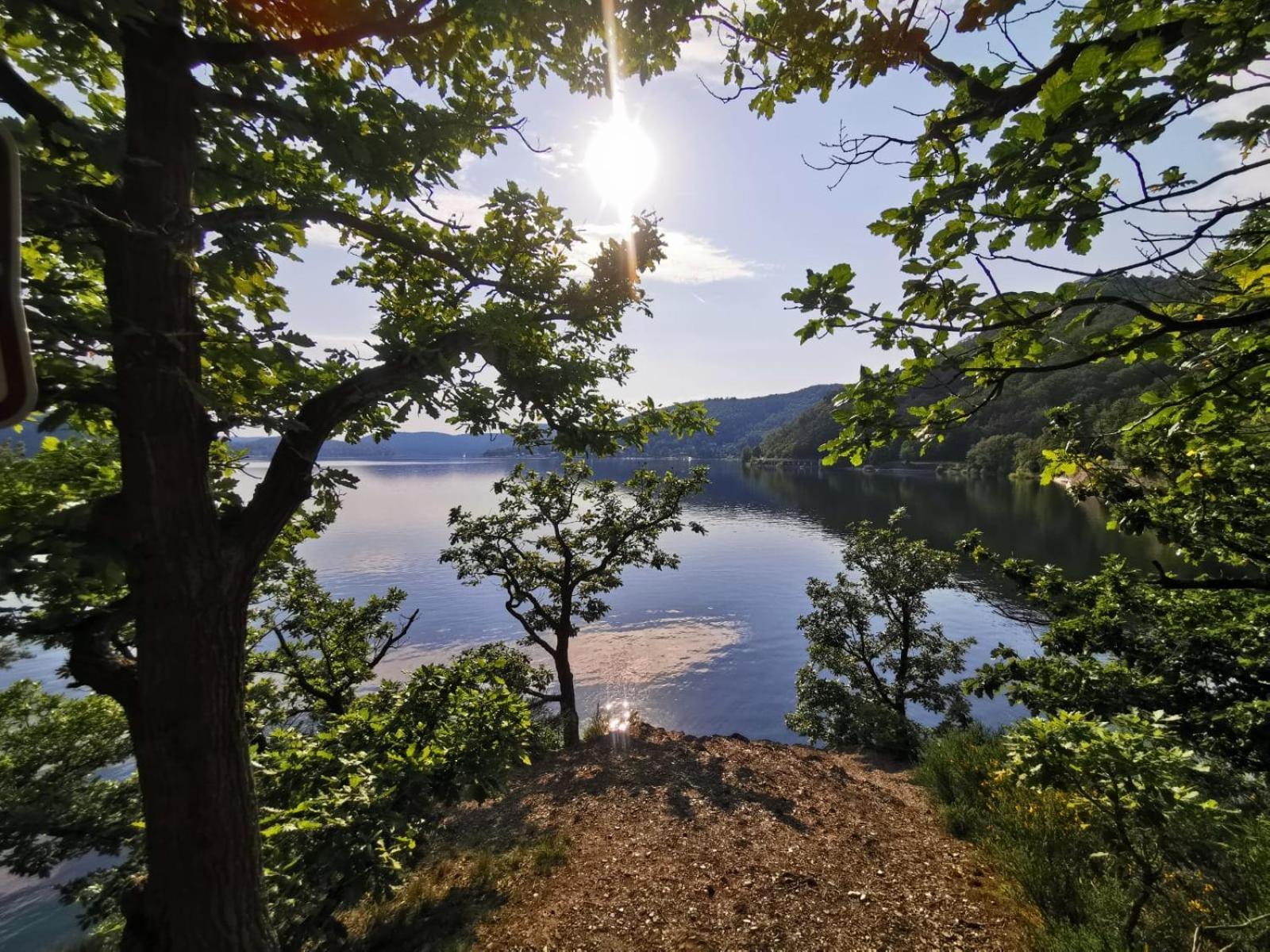 Ferienhaus Schoene Aussicht Ferienwohnung Gelb Hemfurth-Edersee Esterno foto