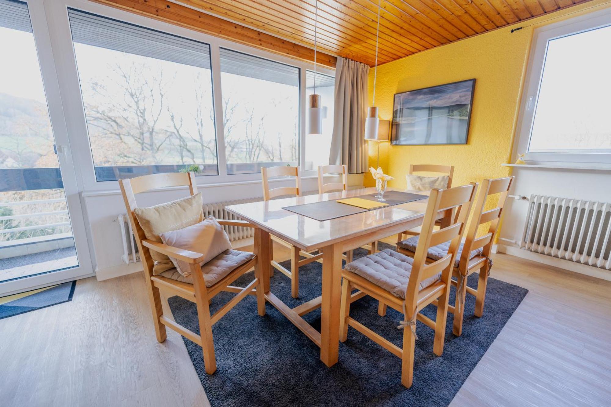 Ferienhaus Schoene Aussicht Ferienwohnung Gelb Hemfurth-Edersee Esterno foto