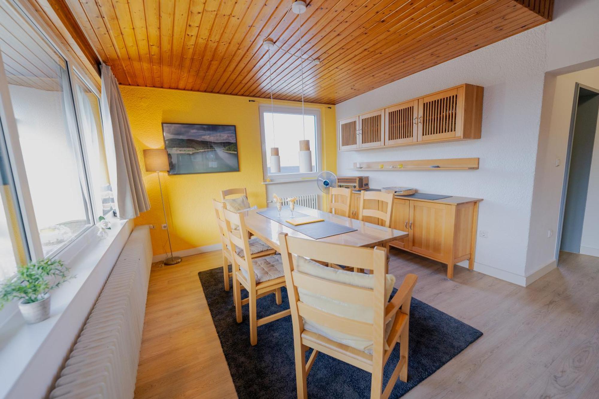 Ferienhaus Schoene Aussicht Ferienwohnung Gelb Hemfurth-Edersee Esterno foto